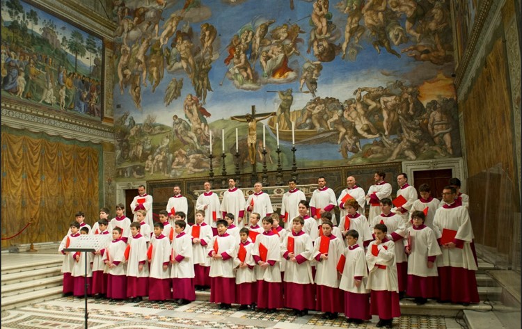 The Sistine Chapel Choir sings music by Palestrina on its new Deutsche Grammophon recording.