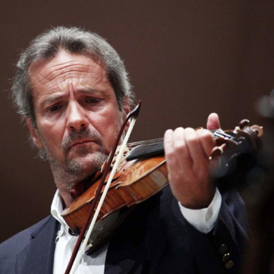 Giuliano Carmingolo joins Beyer and Gli Incognoti on the Vivaldi disc.