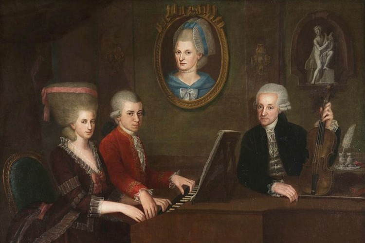 The Mozarts: Maria Anna, Wolfgang, Anna Maria (portrait), and Leopold, around 1780. (Johann Nepomuk della Croce) 