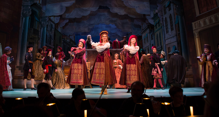 A scene from the Boston Early Music Festival production of André Campra's 'Le Carnaval de Venise.' (Photos by Kathy Wittman)