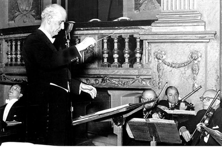 Badura-Skoda performing with the Vienna Philharmonic under Wilhelm Furtwängler.