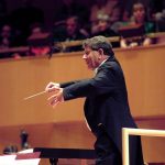 Raymond Leppard conducting