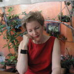 Ms. Elisabeth B Wright